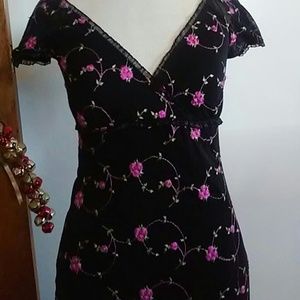 Beautiful. Fitted pink flower dress.